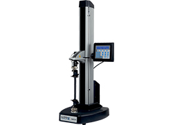 Universal testing machine LS5 from Lloyd Instruments